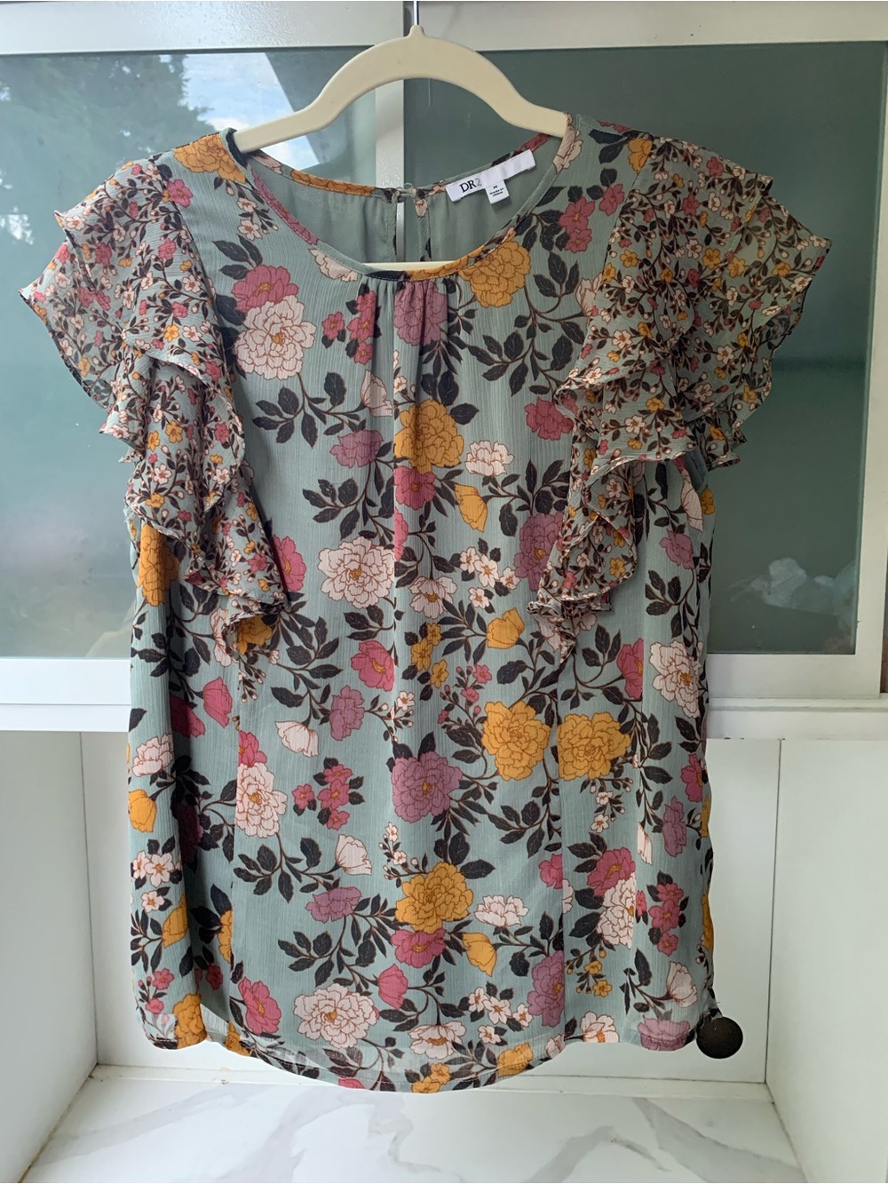 DR2 Sage Green Floral Ruffle Sleeve Blouse
